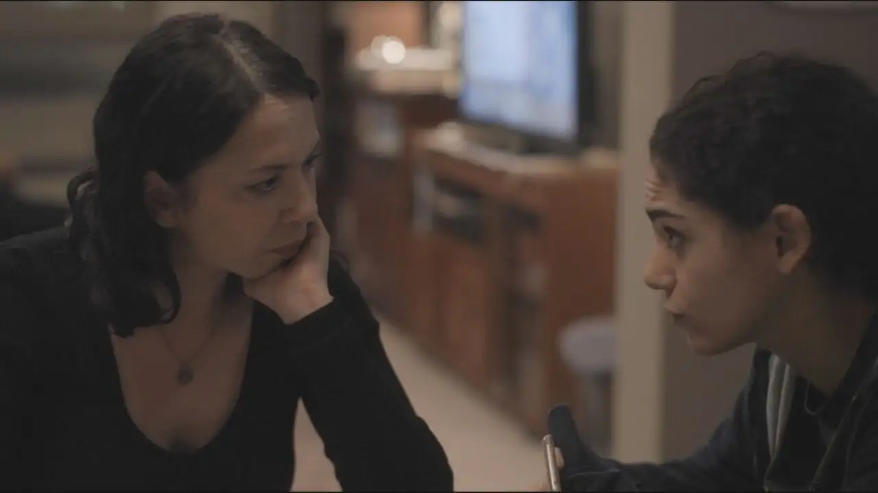13 novembre, le choix de Sonia - Episode 01 – image d’arrière-plan