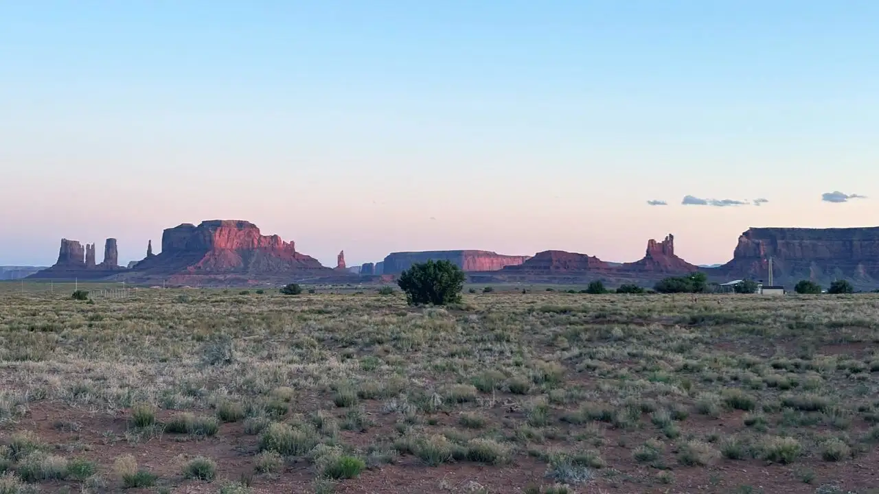 Les cent ans de la Route 66 : Un road-trip de légende – image d’arrière-plan