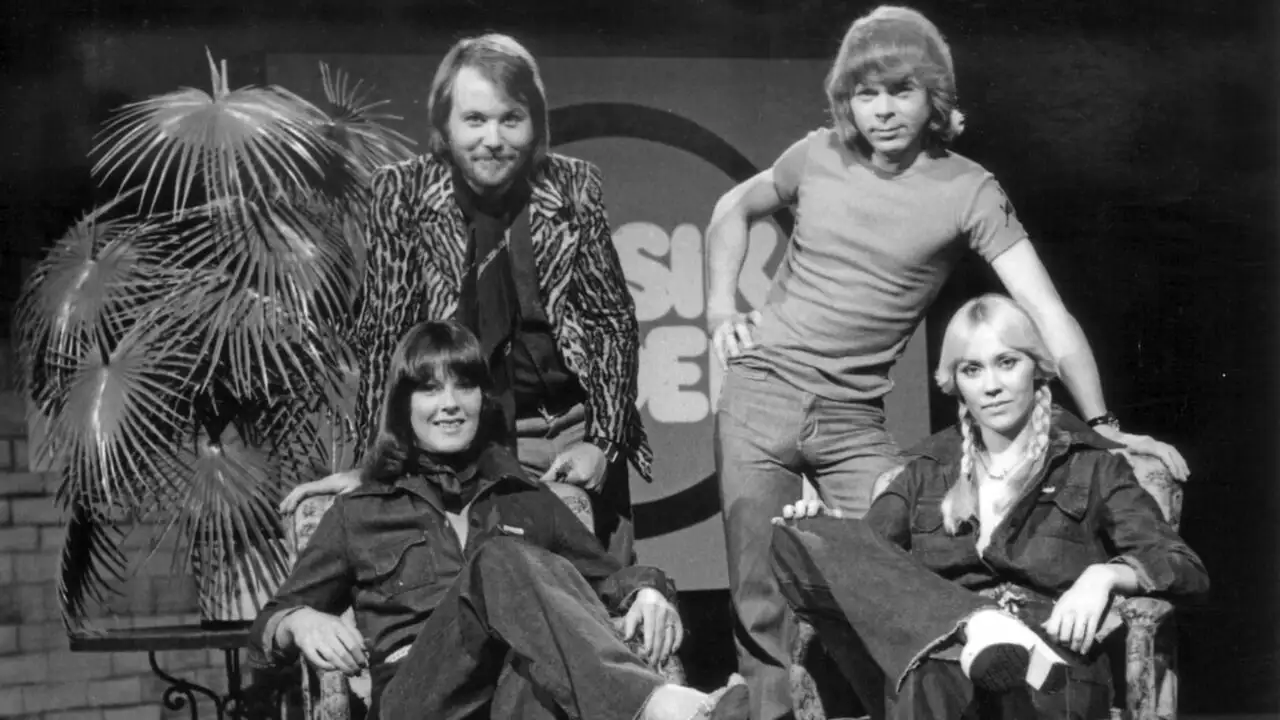 Eternellement disco : Les meilleurs tubes – image d’arrière-plan