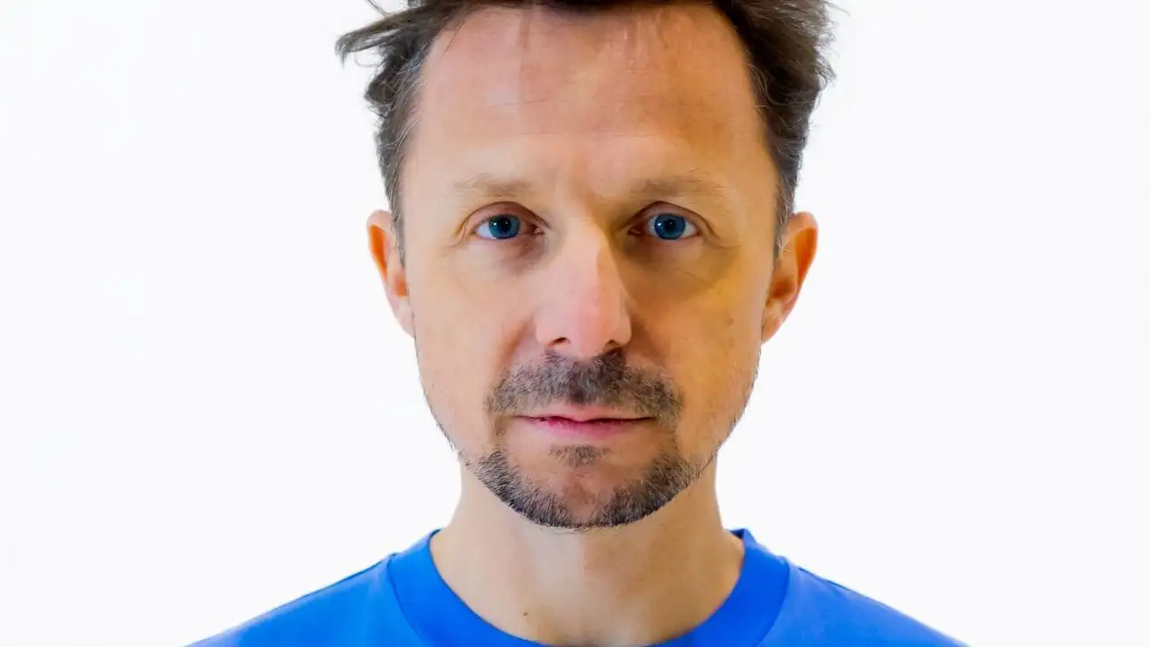 Martin Solveig aux Vieilles Charrues – image d’arrière-plan
