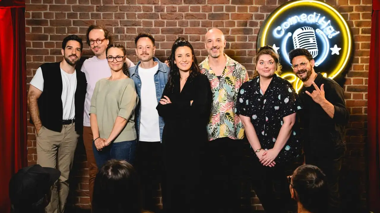 Comédie Club Tour Québec : Virginie Fortin – image d’arrière-plan