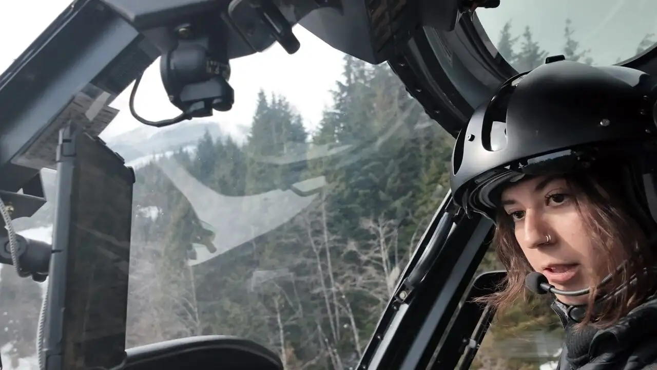Canada, les hélicoptères du grand froid - Episode 42 – image d’arrière-plan