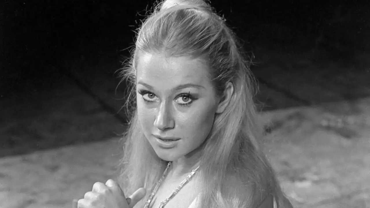 Helen Mirren : une actrice royale – image d’arrière-plan