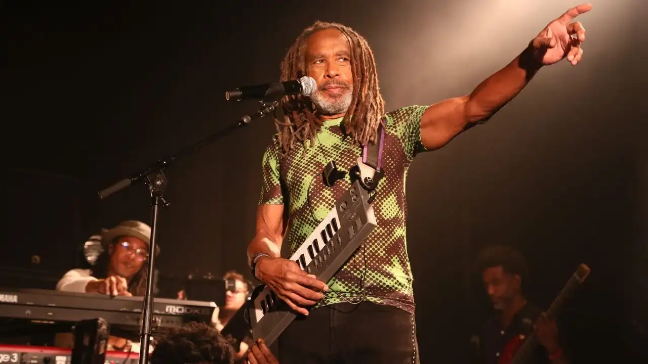 Jean-Claude Naimro à la Cigale – image d’arrière-plan