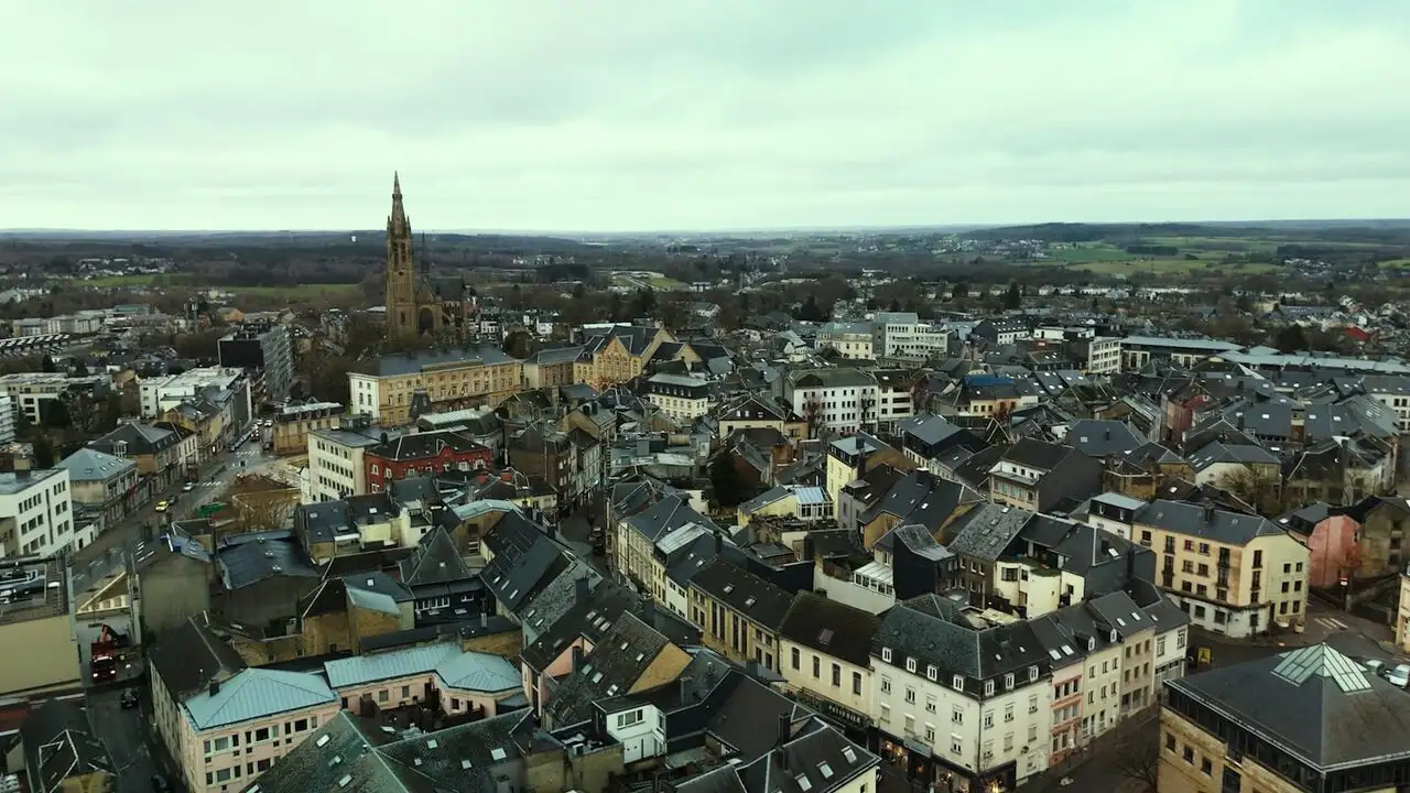 Crime à la une 40 ans d'affaires judiciaires belges - Saison 2 - Le meurtre sadique de Christine van Hees – image d’arrière-plan