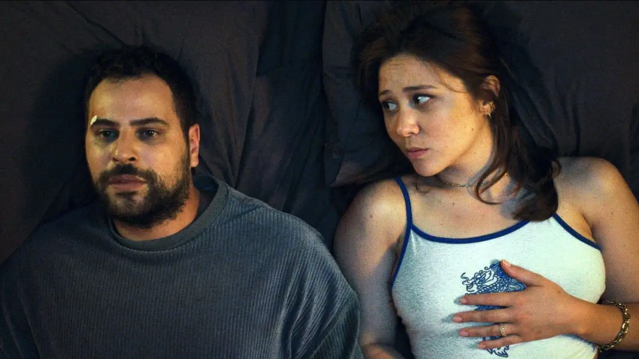 L'amour, c'est surcoté – image d’arrière-plan