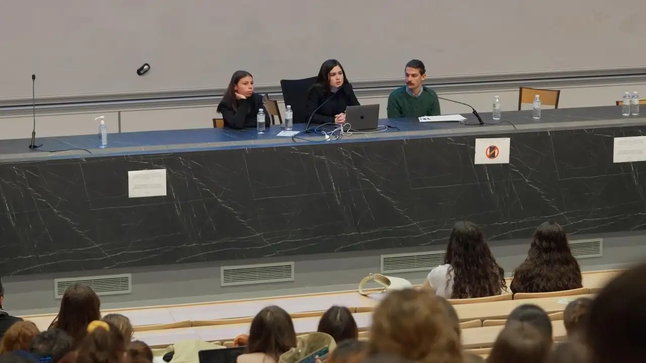 Inceste, le combat d'une vie – image d’arrière-plan