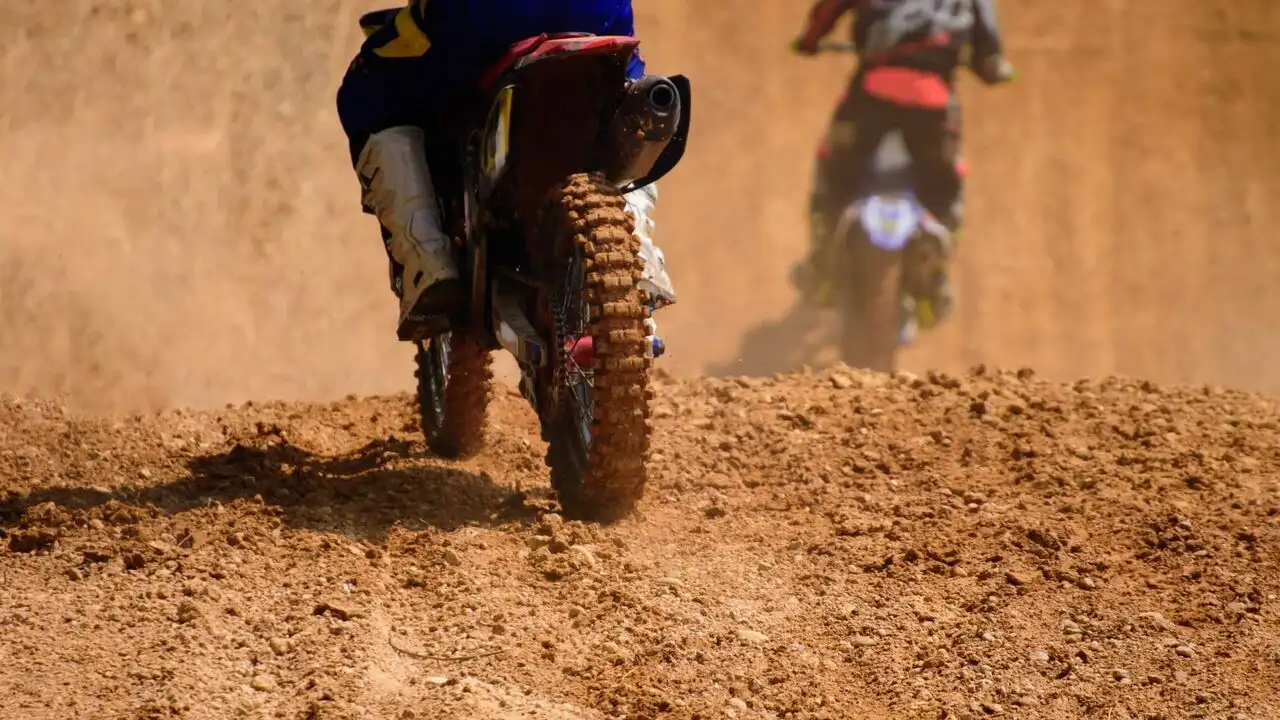 De Sable et de feu, l'Enduropale avec Julie Ledru - Saison 1 – image d’arrière-plan