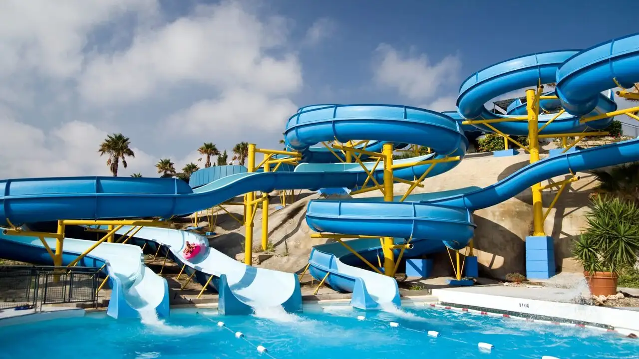 Europa-Park Rulantica : Plongeon dans le parc aquatique XXL – image d’arrière-plan