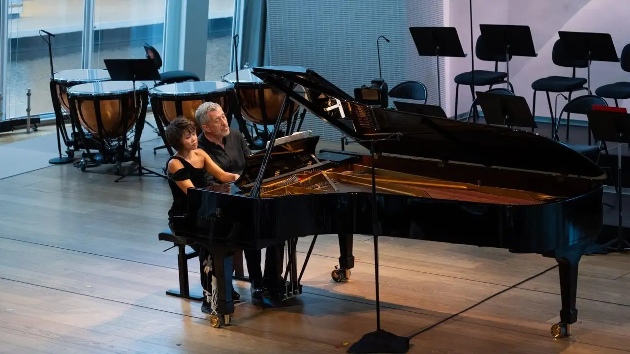Concert hommage à Franck Gehry – image d’arrière-plan