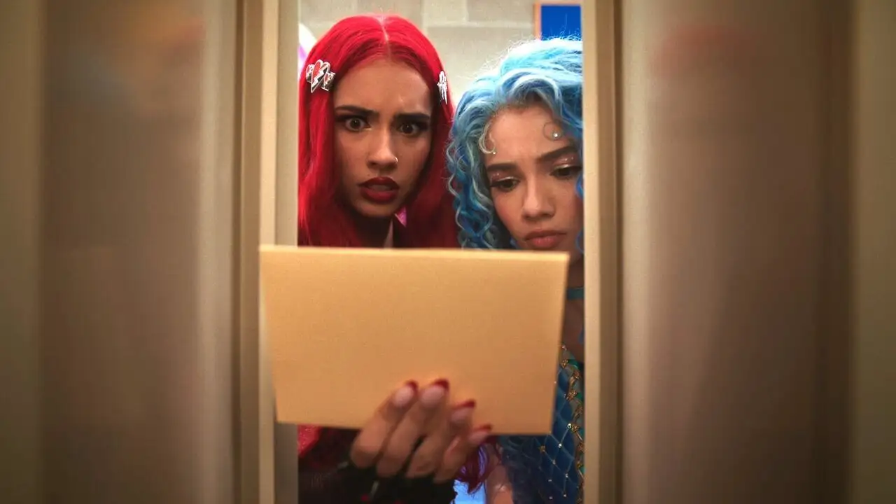 Dans mon casier : Descendants - Saison 1 - Le grimoire de Merlin (Partie 1) – image d’arrière-plan