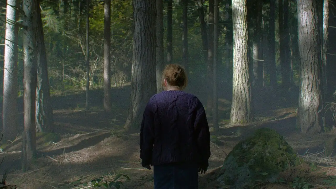 Charlotte, l'une des nôtres – image d’arrière-plan