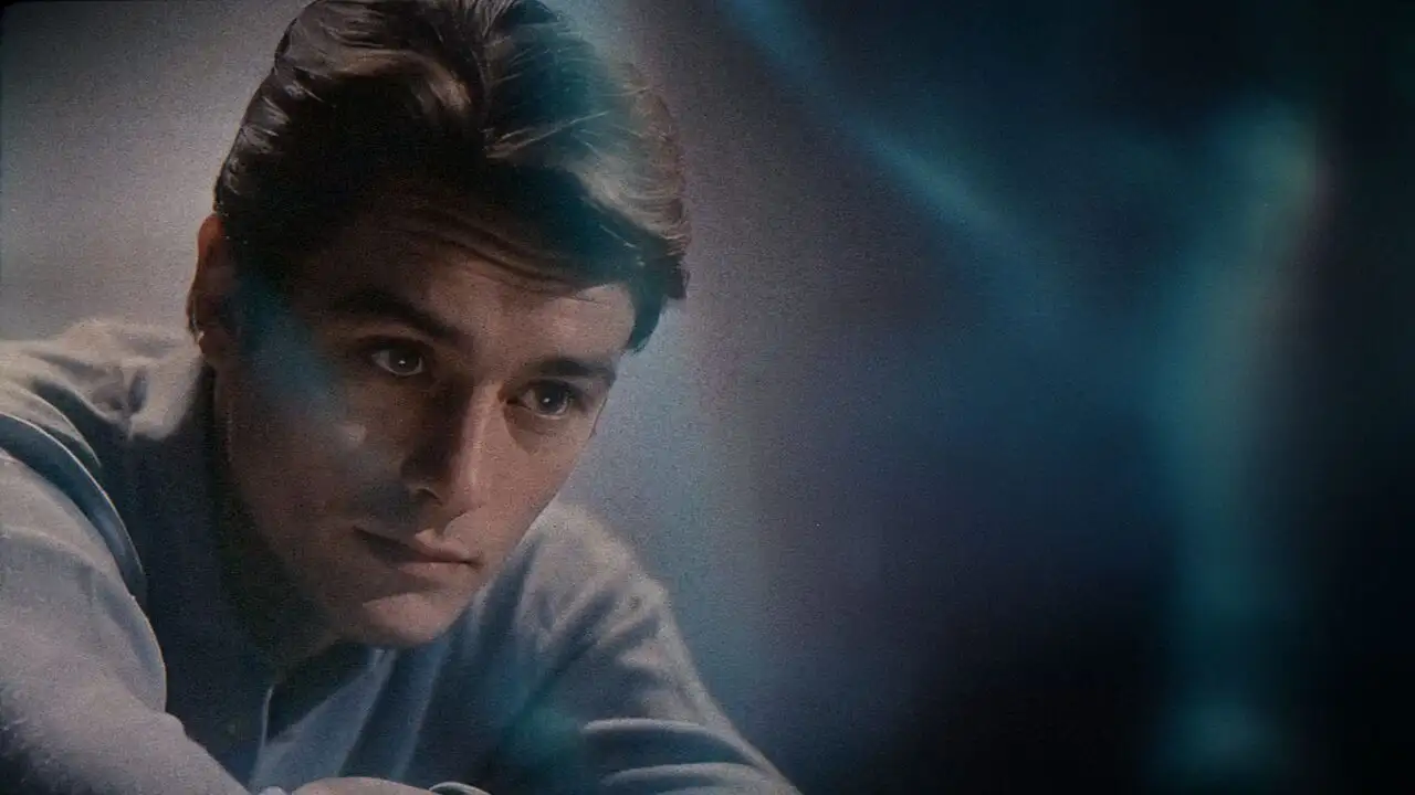 Alain Delon, un certain regard – image d’arrière-plan