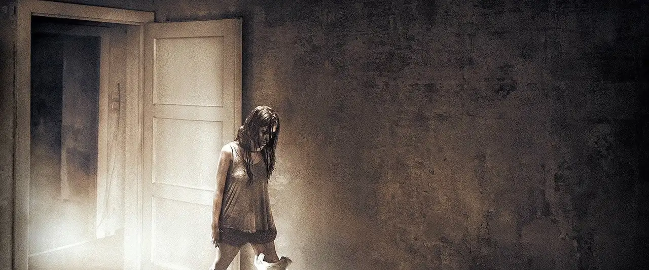 Insidious : Chapitre 3 - Découvrez les origines de la saga. – image d’arrière-plan