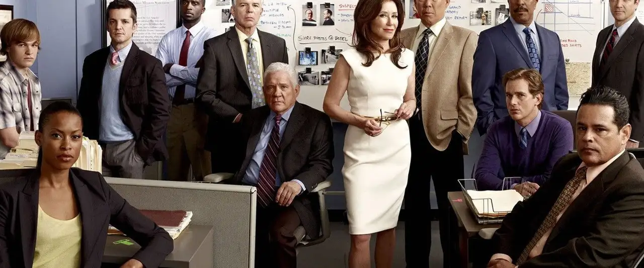 Major Crimes - Saison 2 - Grandeur et décadence – image d’arrière-plan