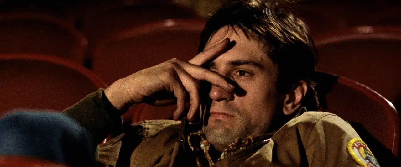 Taxi Driver - Il est un homme oublié, solitaire et désespéré de prouver qu'il est vivant. – image d’arrière-plan
