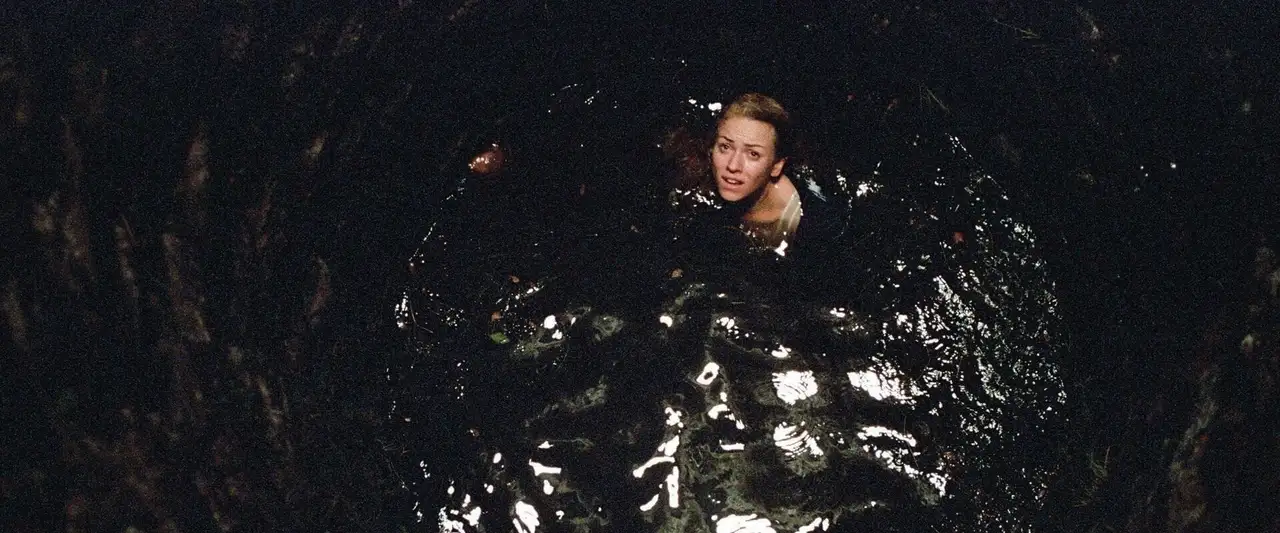Le Cercle : The Ring 2 - Si vous entrez dans le Cercle, vous ne pourrez plus jamais en sortir. – image d’arrière-plan