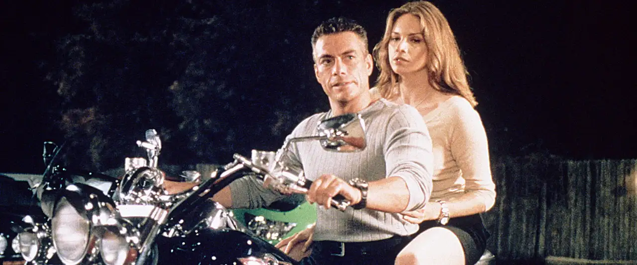 Universal Soldier : Le Combat absolu – image d’arrière-plan