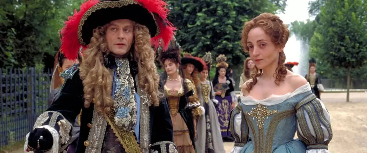 L'allée du Roi (Version courte) - Ce téléfilm retrace la vie de Françoise d'Aubigné, devenue Madame de Maintenon. – image d’arrière-plan
