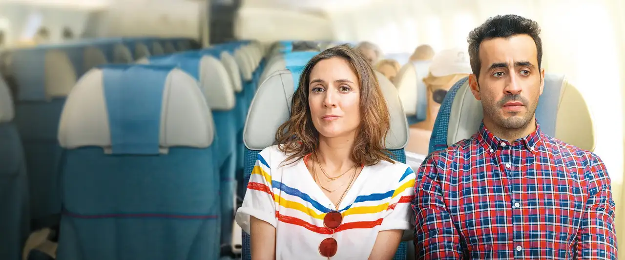 Premières vacances - Les vacances c'est la pire épreuve du couple – image d’arrière-plan