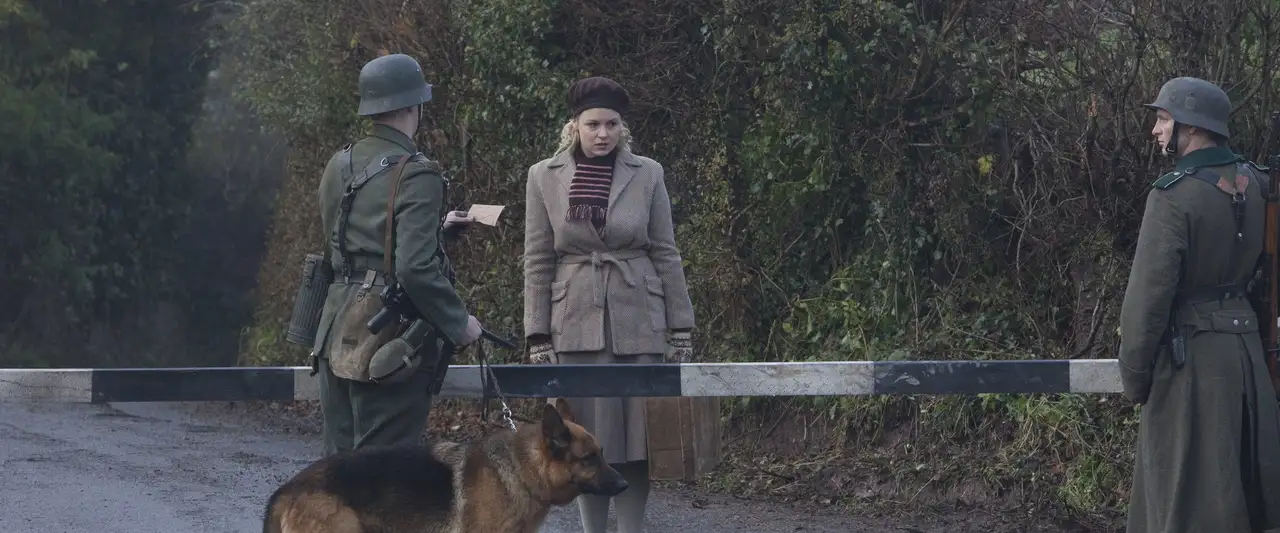 Résistance - 1944. Le débarquement a échoué. L'Angleterre est occupée – image d’arrière-plan