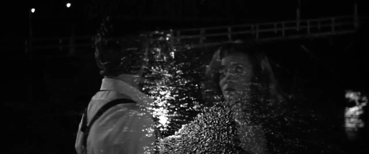 Dead Again - Combien de fois peut-on mourir par amour ? – image d’arrière-plan