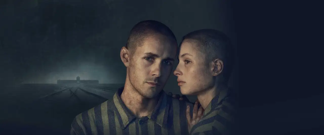 Le tatoueur d'Auschwitz - Saison 1 – image d’arrière-plan