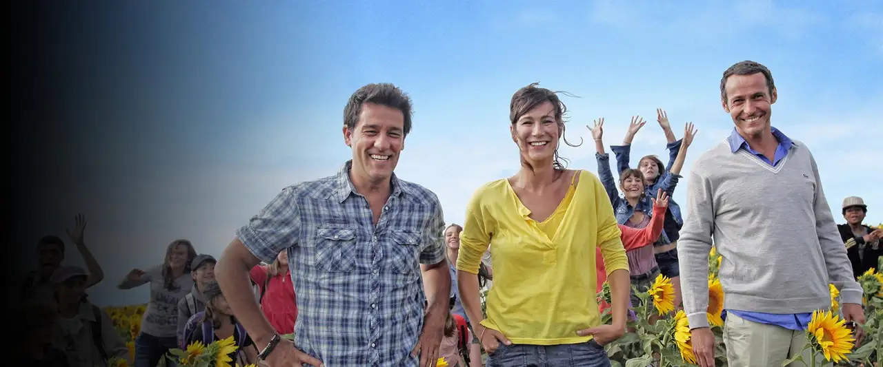 Vive la colo ! - Saison 1 - Le débarquement – image d’arrière-plan