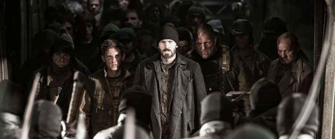 Snowpiercer : Le Transperceneige - 2031. Nouvelle ère glaciaire. Le dernier refuge de l'humanité est un train. – image d’arrière-plan