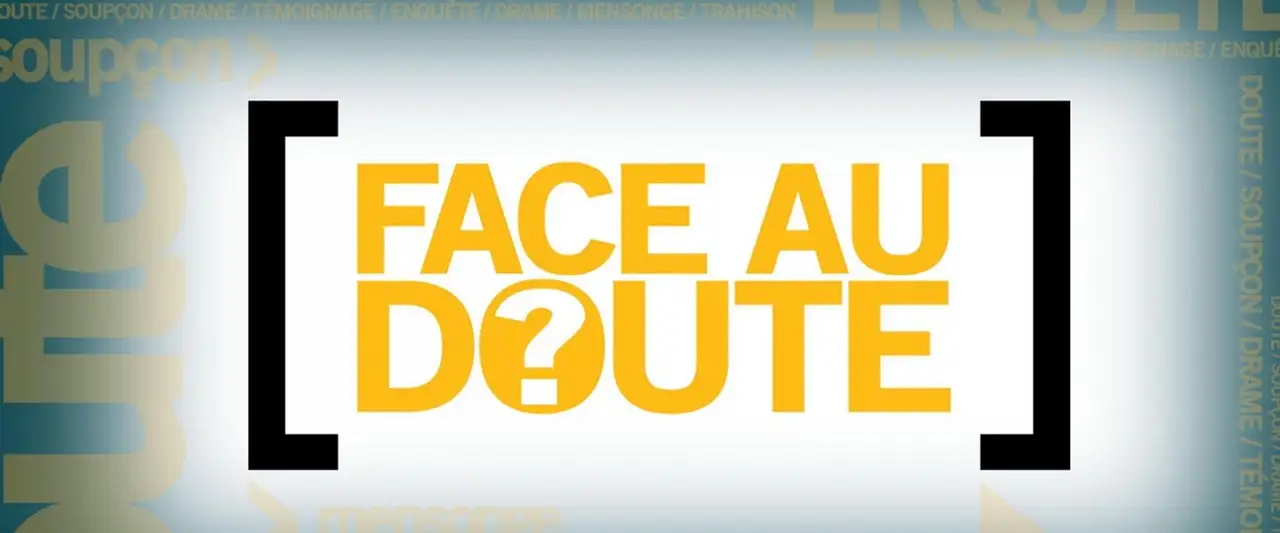Face au doute - Saison 1 - La reine du collège – image d’arrière-plan