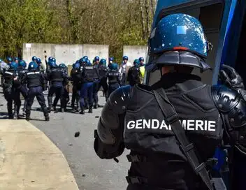 Enquête d'action - Gendarmes de Bretagne : les délinquants ne prennent jamais de vacances ! (1/2) – affiche