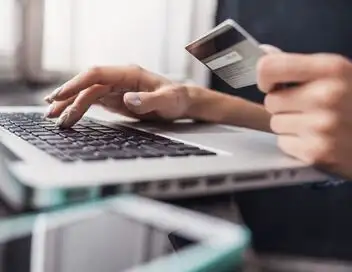Capital - Folie fiscale : quand le travail ne paie plus, les solutions pour s'en sortir – affiche