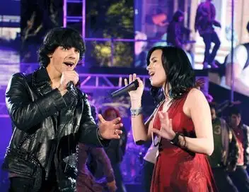 Camp Rock 2 : le face à face – affiche
