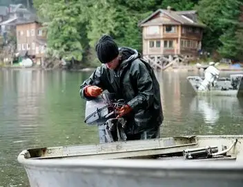 Alaska : seuls au monde - Saison 9 - N'importe quel sang suffit – affiche