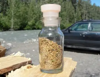 Alaska : La ruée vers l'or - Saison 1 - Plus un sou – affiche