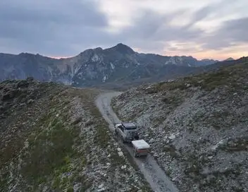 La folie du camping-car : des vacances pas comme les autres - Saison 1 – affiche