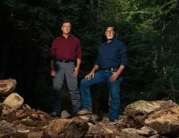 Le mystère d'Oak Island - Saison 10 - Des trouvailles près du quai – affiche