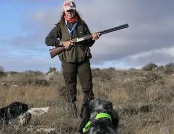 Chasseresse et passionnée - Saison 1 - Chasse de la perdrix rouge – affiche