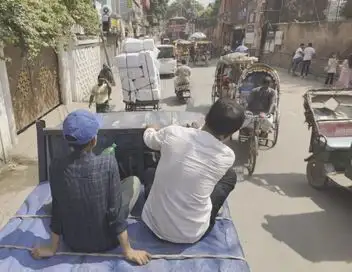 Les routes de l'impossible - Saison 20 - Bangladesh, duel à tombeau ouvert – affiche