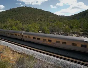 Des trains pas comme les autres - Saison 13 - Australie du Sud – affiche