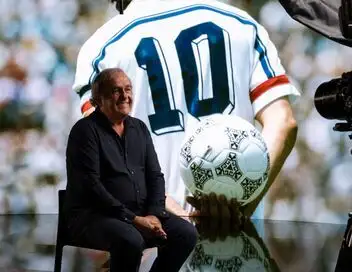 Platini - Devenir Platini – affiche