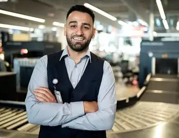 Inside Melbourne Airport - Saison 1 - Découverte et dévotion – affiche