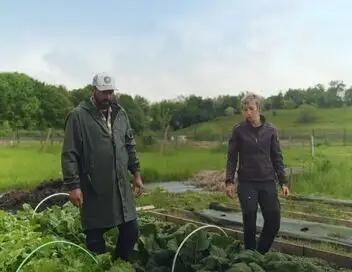 Dans les yeux d'Olivier - Agriculteurs : des vies sur le fil – affiche