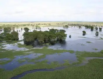 Le paradis perdu d'Afrique - Episode 01 – affiche