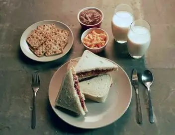 Tous accros : le piège des aliments ultratransformés – affiche