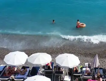 Capital - 12 milliards au soleil : à qui profite le jackpot de la Côte d'Azur ? – affiche