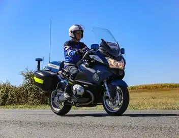 Flic story - Saison 2 - Gendarmes des autoroutes du sud : épisode 2 – affiche