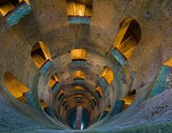 Hidden Beneath the Cities - Saison 1 - Labyrinthes et légendes – affiche