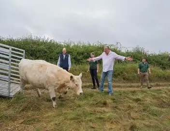Clarkson à la ferme - Saison 2 - Survivre – affiche