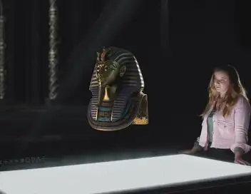 Mystérieux objets - Saison 3 - Bog Body, Abrams Machine, Bust of Nefertiti – affiche